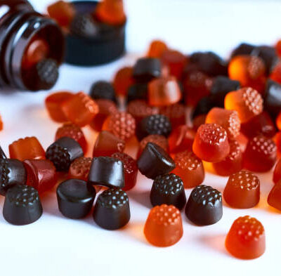 Brief Introduction of HHC: What Is the Difference Between HHC Gummies and Delta-8 Gummies