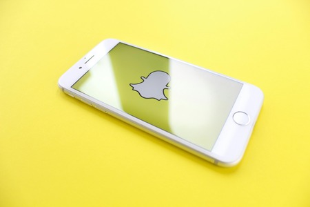 Understanding “HY” on Snapchat: Deciphering the Digital Slang