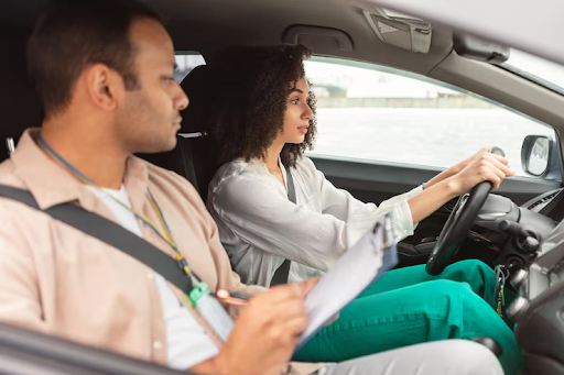 Finding the Right Driving Instructor: Key Qualities That Make the Difference
